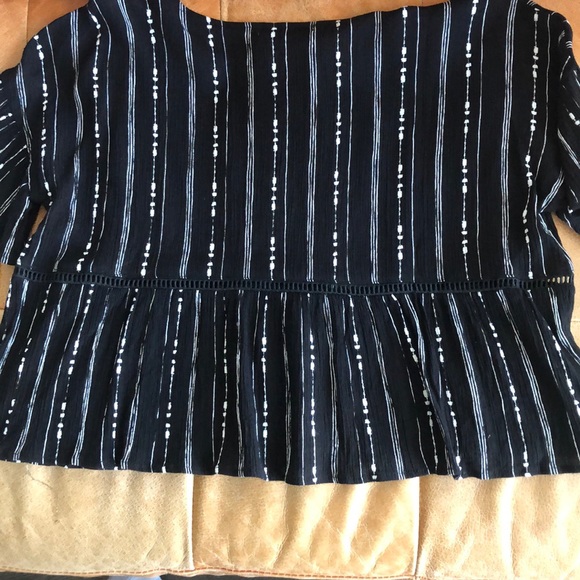 Peplum blouse textured - Picture 5 of 5